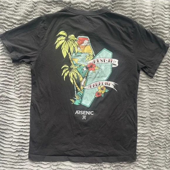 Graphic Tee - Picture 4 of 5